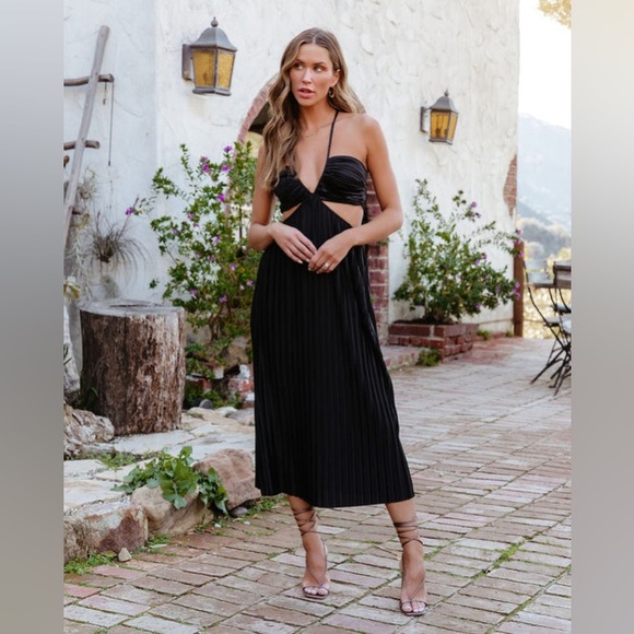 VICI HOLLYWOOD MIDI BLACK DRESS — Small - Picture 2 of 5